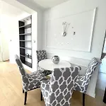 Smart Apartments - Apartamenty Z Pieknym Ogrodem I Sniadaniami Ustronie Morskie Apartamento *
