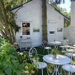 Apartamento Smart Apartments - Apartamenty Z Pieknym Ogrodem I Sniadaniami Ustronie Morskie *