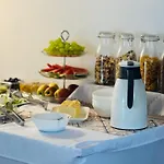 Smart Apartments - Apartamenty Z Pieknym Ogrodem I Sniadaniami Ustronie Morskie Lägenhet *