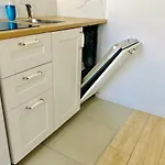 Smart Apartments - Apartamenty Z Pieknym Ogrodem I Sniadaniami Ustronie Morskie Lägenhet *