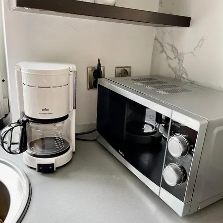 Lägenhet Smart - Z Pieknym Ogrodem I Sniadaniami