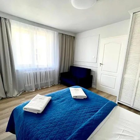 公寓 Smart 尤斯托尼莫斯基