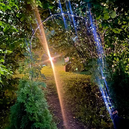 Smart 公寓 尤斯托尼莫斯基